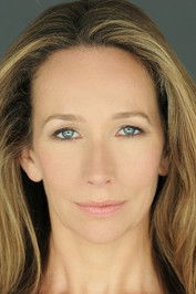 Taylor Lawrence as Angela