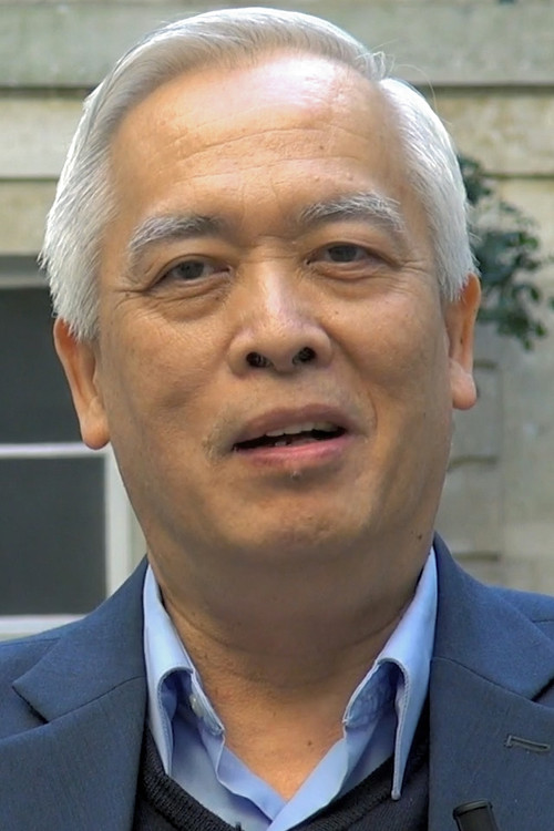 Trinh Xuan Thuan as Self