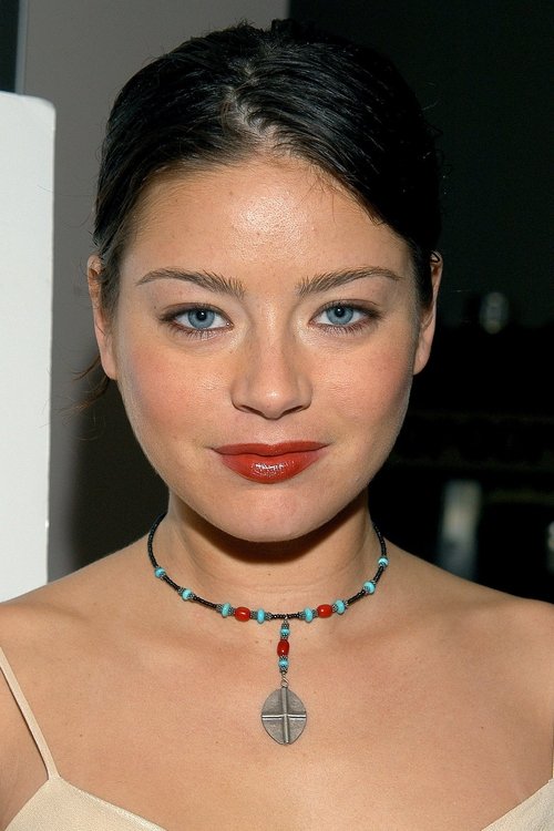 Charlotte Ayanna as Patrice