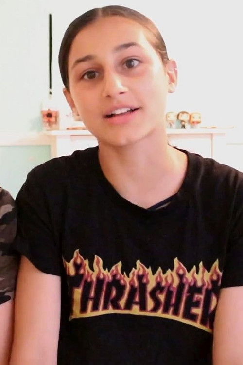 Alexa Ciminera as Grace