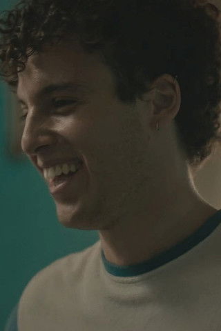 Gonzalo Garrido as Lucas