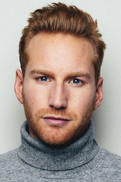 Florian Sebastian Fitz as Teacher