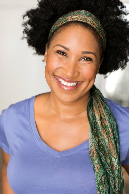 Safiya Fredericks as Julie
