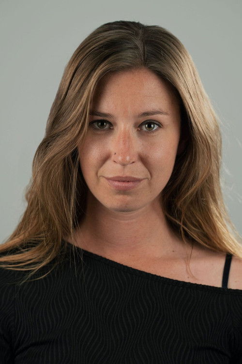 Charlotte De Wulf as Fleur