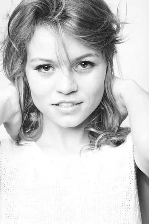 Holly Goss as Holly King