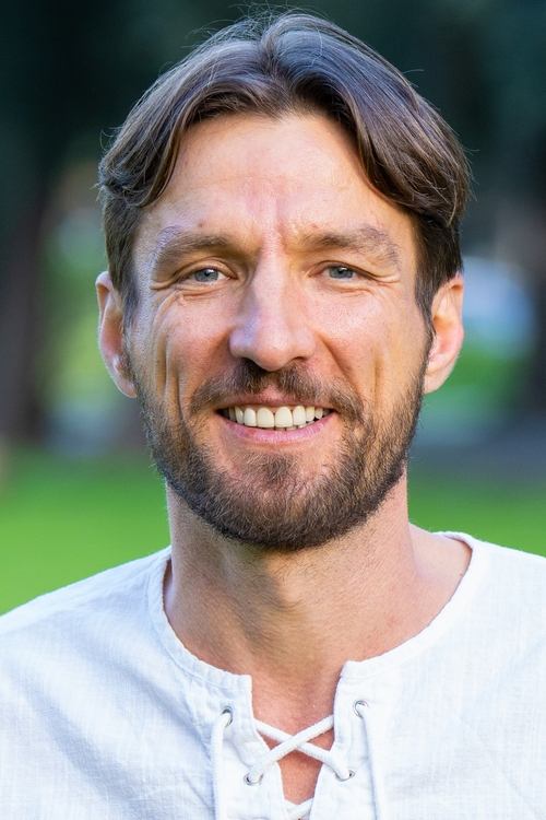 Misha Suvorov as Sero