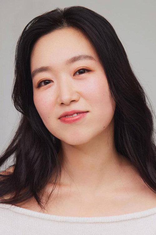 Kokone Sasaki as Olivia Congo Bongo