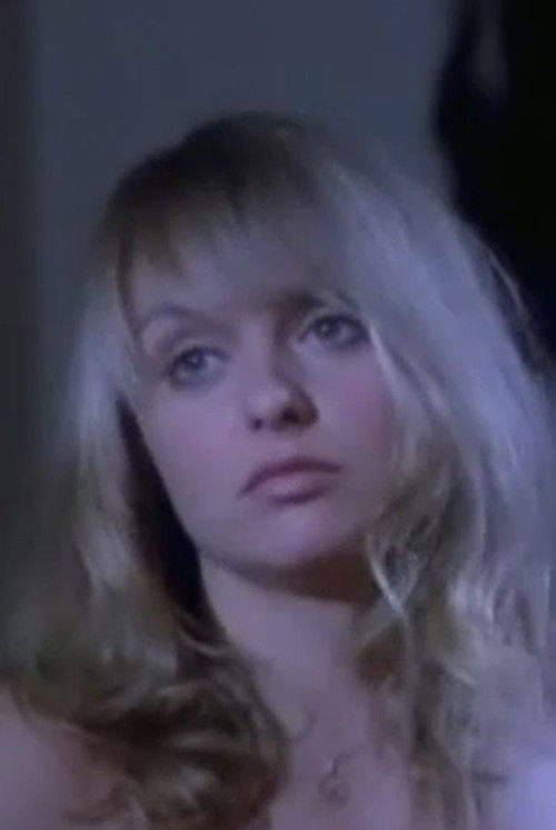 Jane Cardew as Lady Pamela