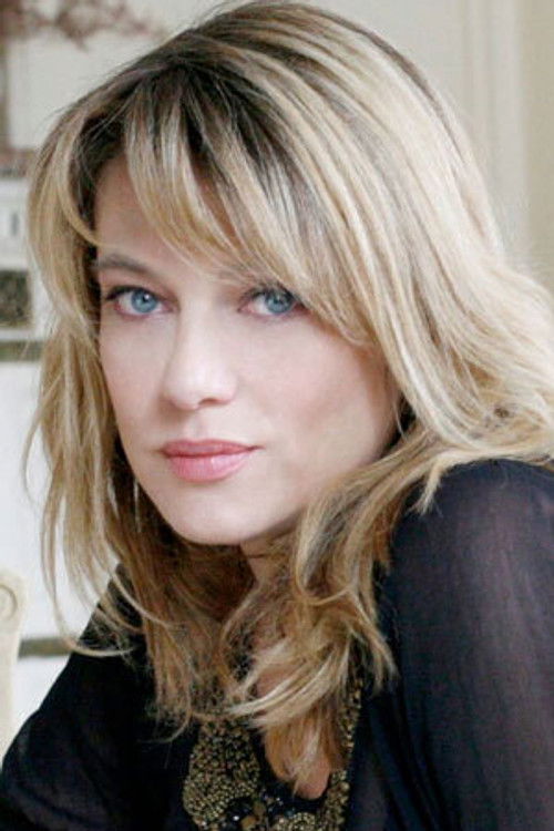 Eva Mazauric as Kris