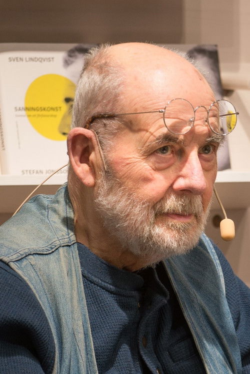 Sven Lindqvist as Police minister