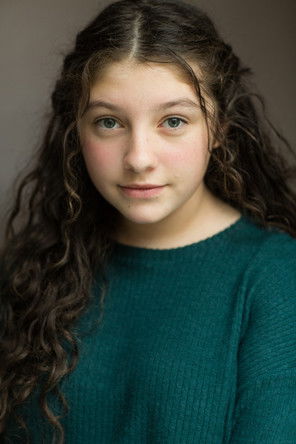 Natasha Raphael as Irene Edwards