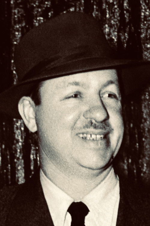 Charles Lamont as Self