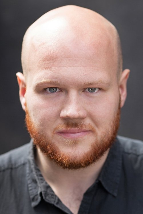 James Beaumont as Mover 1