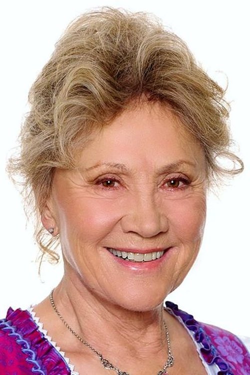 Antje Hagen as Alice Westby