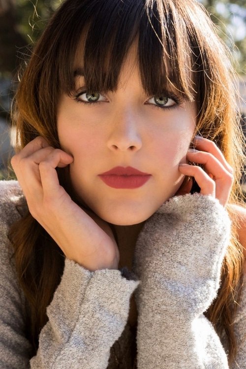 Kirsten Ray as Shelby