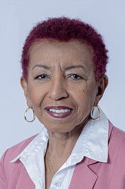 Leci Brandão as Self