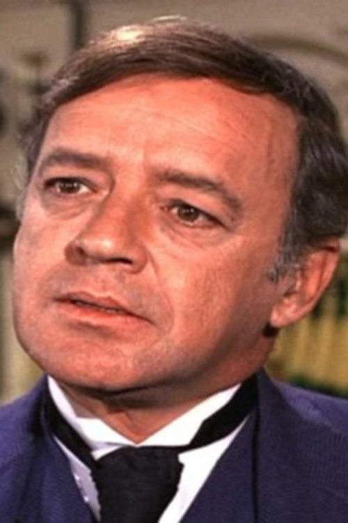 Douglas Henderson as Hunter