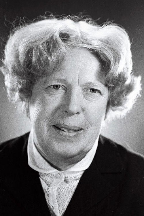 Katrin Välbe as Veika