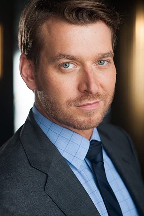 Daniel Wolfe as Guard 2 (voice)