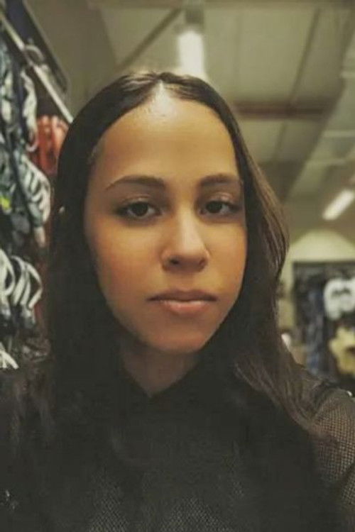 Beatriz Serejo as Beatriz Serejo