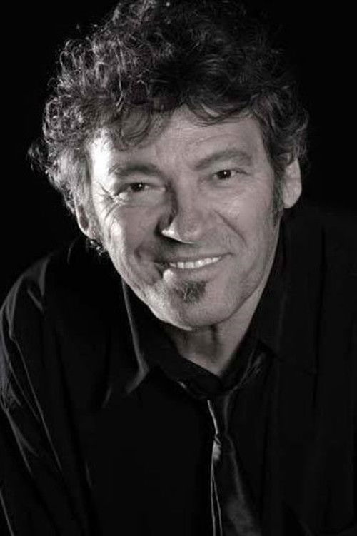 Llorenç Santamaria as Santi