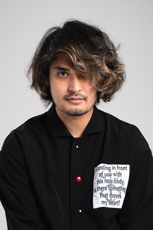 Joey Bizinger as Sousuke (voice)