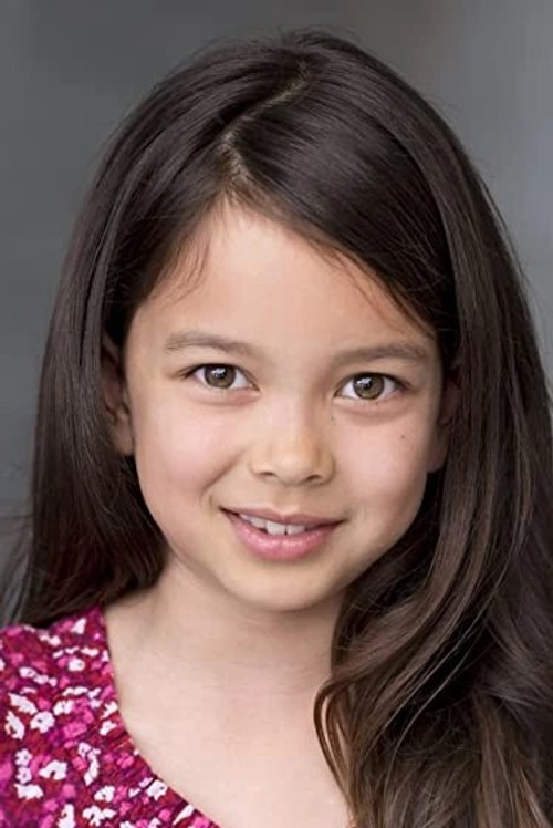 Joselyn Picard as Carolyn