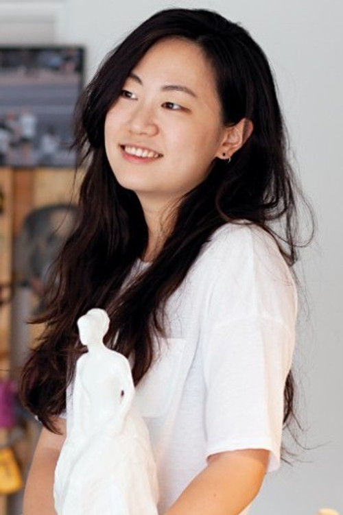 Ra Sun Young as Gi-tae's Sister
