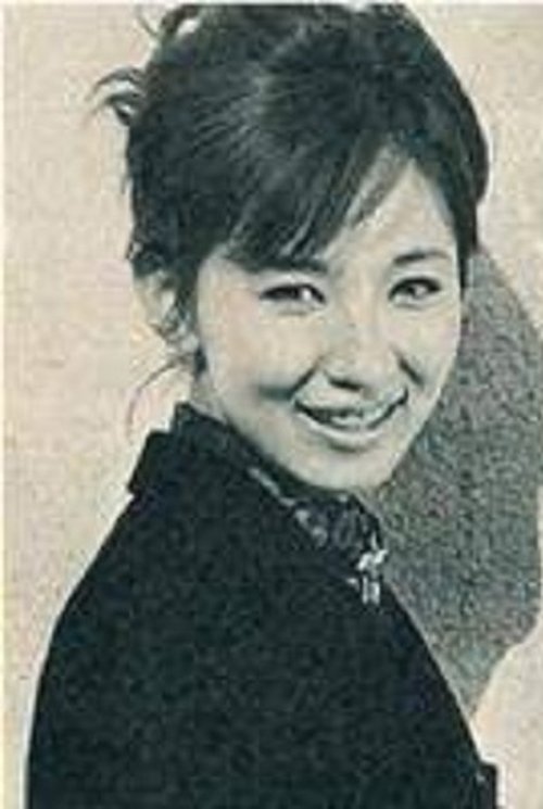Keiko Amaji as 