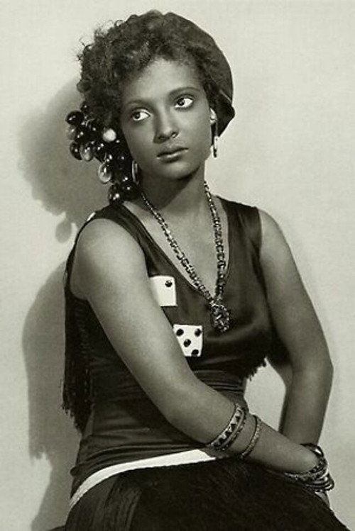 Nina Mae McKinney as Leonie