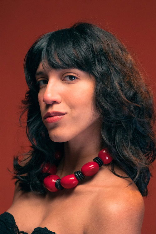 Bruma de Sá as Carol