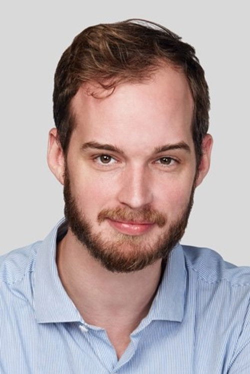 Alex McCooeye as Keith