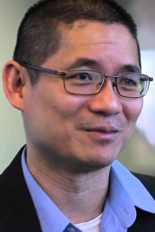 Peter Ong Lim as Extra (uncredited)