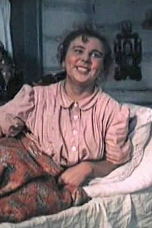 Natalya Tsvetkova as Клава, в титрах не указана