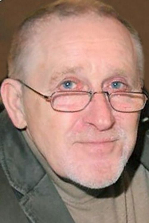 Sergey Shpakovskiy as Self - Режиссер дубляжа