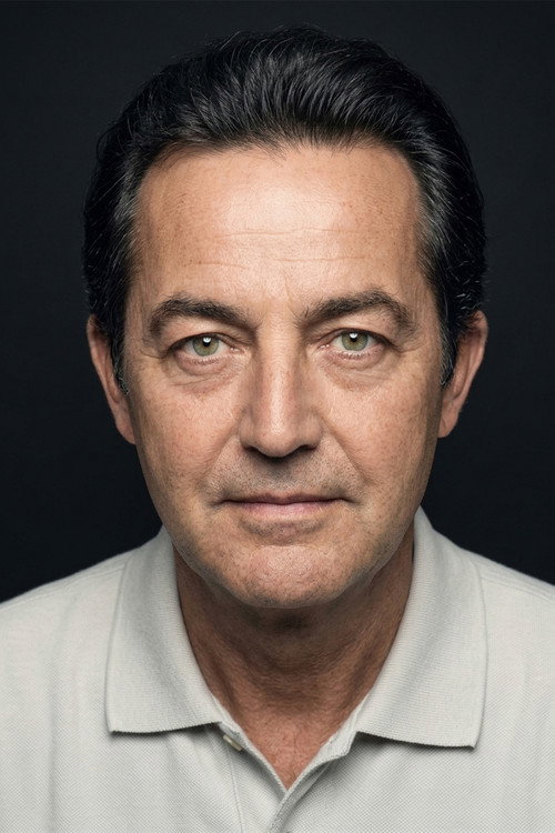 Tarık Gürcan as (Orhan Günşiray Seslendirmesi)