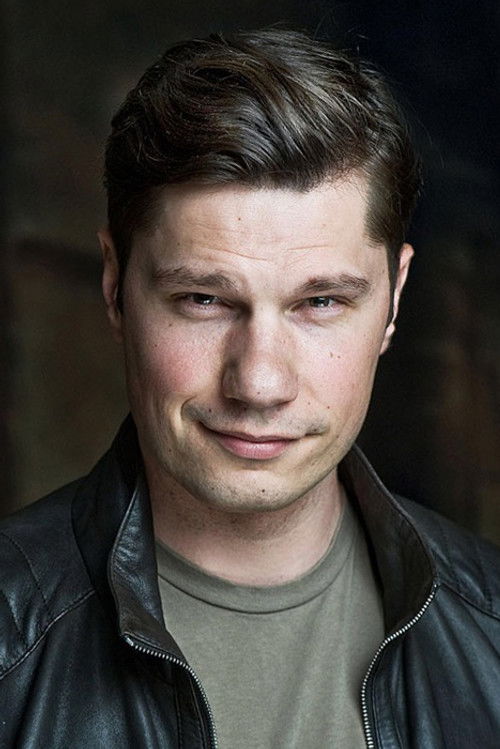 Albert Lapi as Derrick Moore