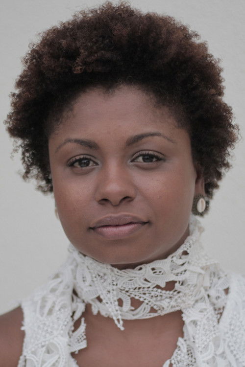 Aysha Nascimento as Denise