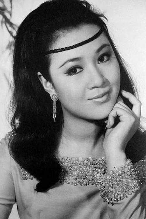 Wang Ping as Sung Ying Ying