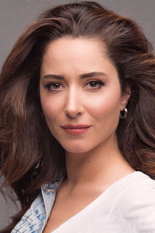 Ayşegül Akdemir as Türkan
