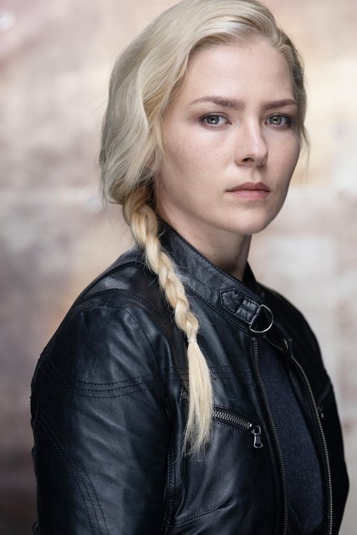 Marta Svetek as Margret