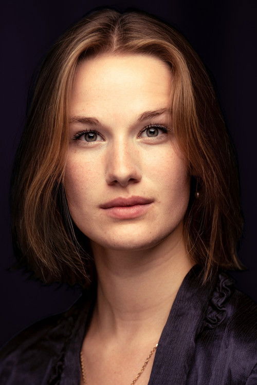 Cecilie Elisabeth Bogø Bach as Eva