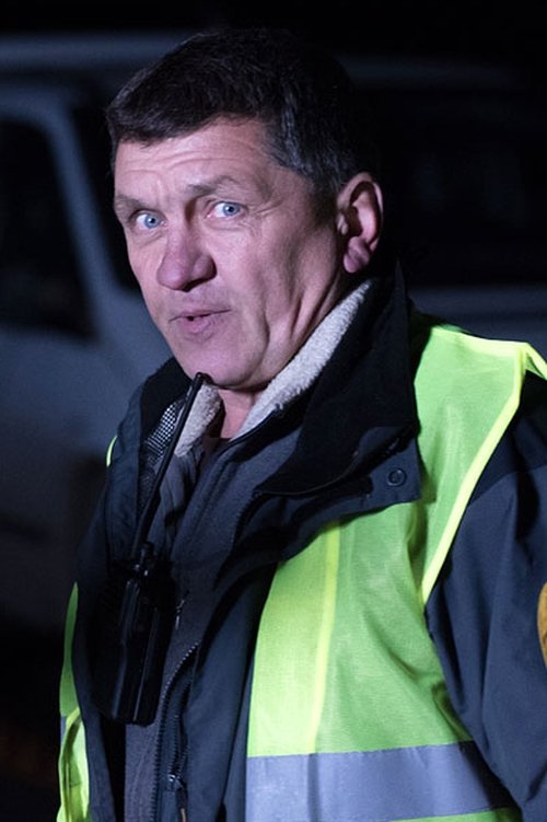 Sergey Vorobyov as наемный убийца