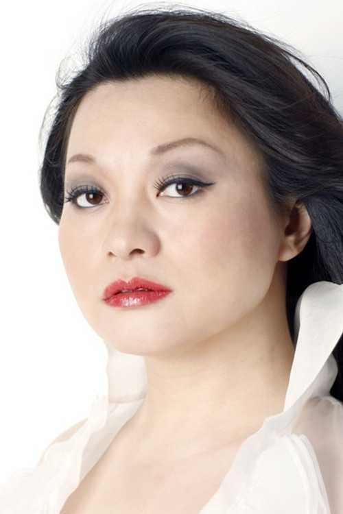 Ying Huang as Pamina
