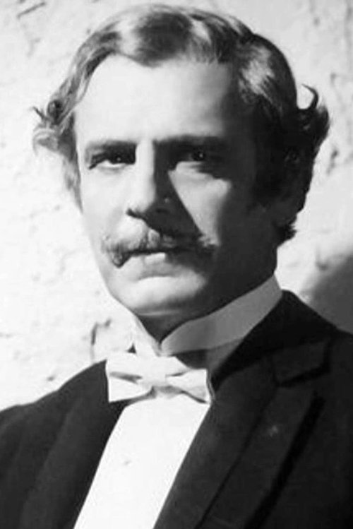 Alan Edwards as Haskell Cummings Sr.