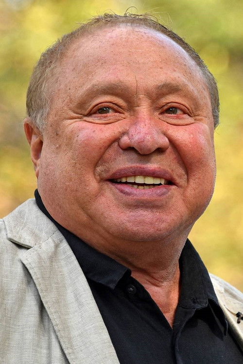 Iosif Raykhelgauz as Self - Режиссер