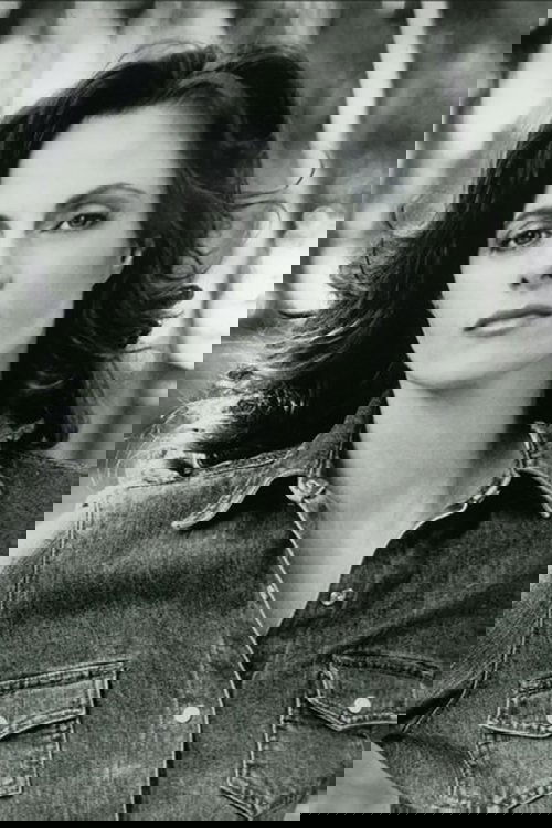 Lisa Blount as Mary Ruth Hammersmith