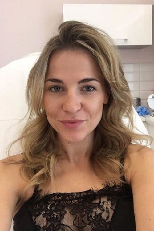 Honorata Witańska as Marta