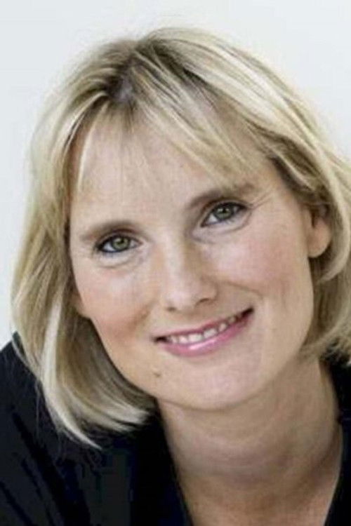 Camilla af Rosenborg as Vært