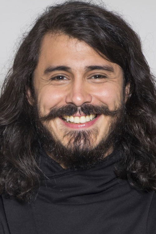 Gui Albuquerque as Frentista